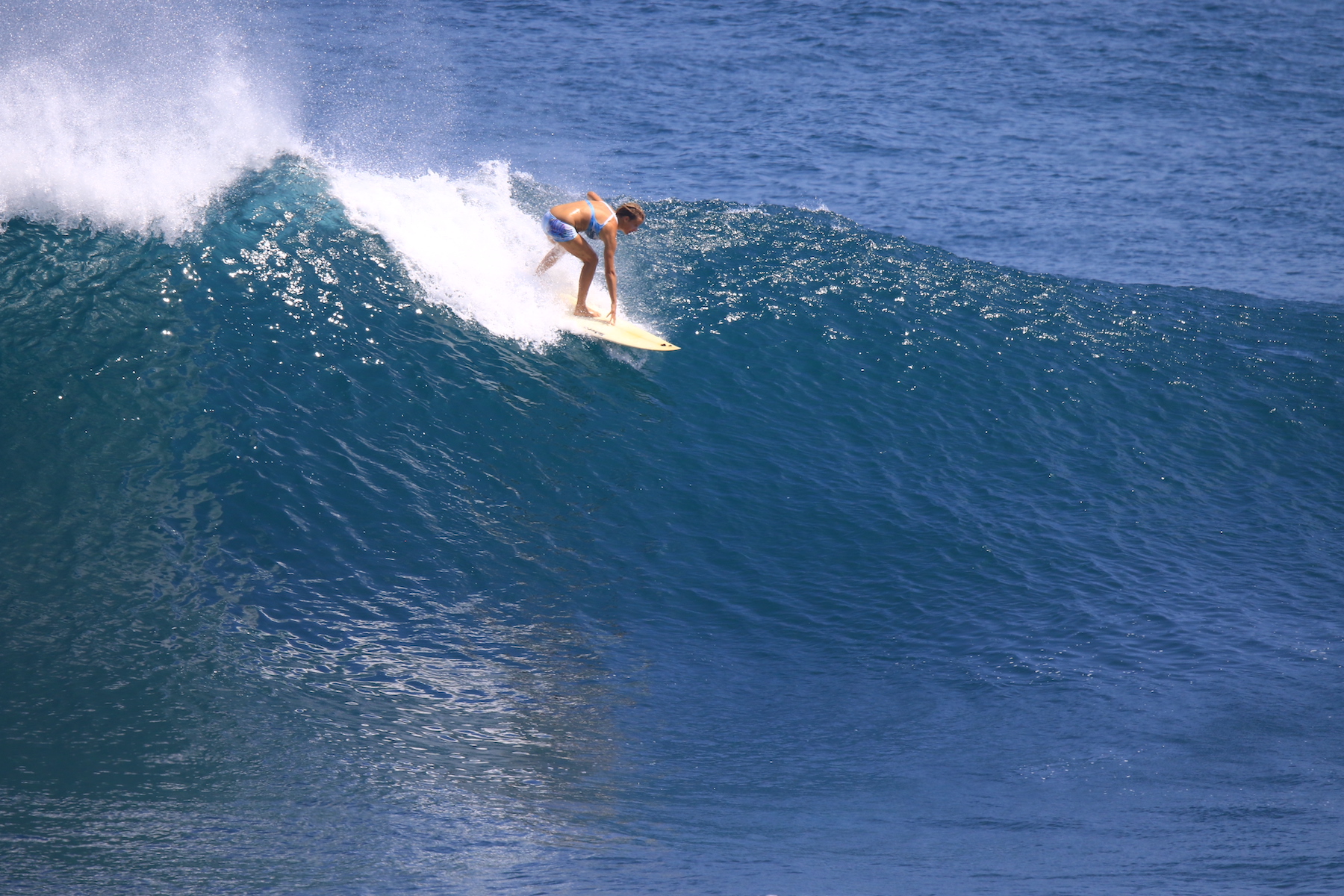 surf classes el salvador girls surf coach womens surf coach el salvador